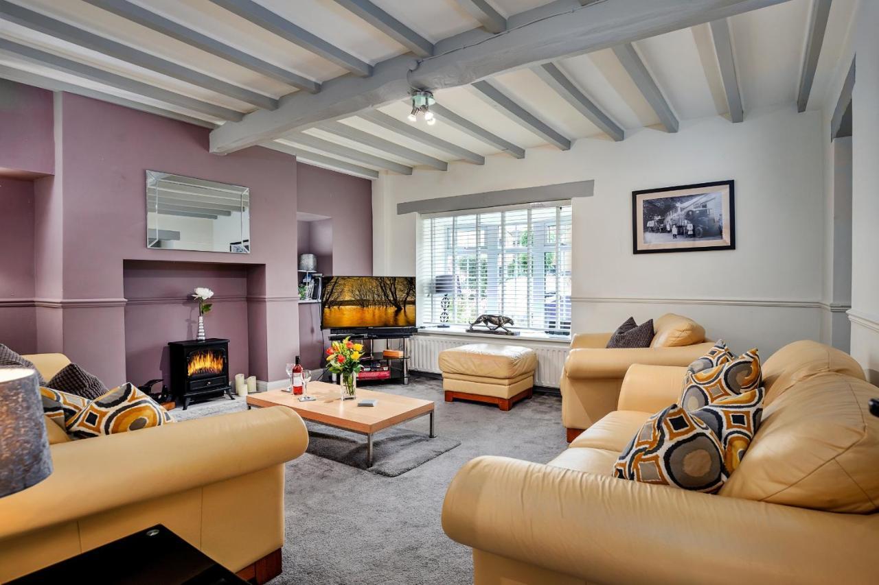 Finest Retreats - Cloggers Cottage Darley Eksteriør billede