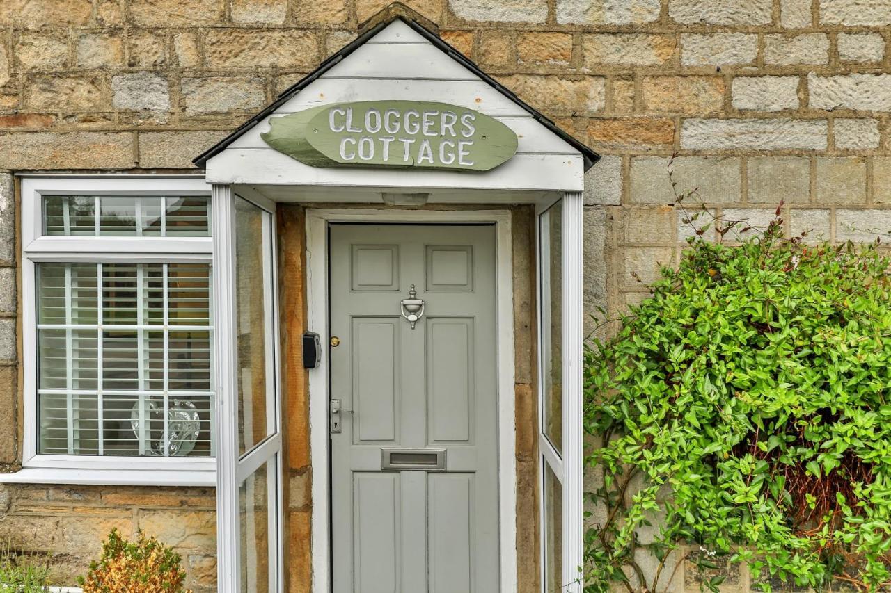 Finest Retreats - Cloggers Cottage Darley Eksteriør billede